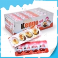 4 viename Kengo baltojo ir juodojo šokolado paukščio kiaušinis su sausainiu 